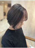 大人ショートボブ×フェイスフレーミング