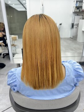 ビューブルー 亀戸錦糸町(VIEW BLUE) 美髪シアーカラーピンクブラウンショートカット切りっぱなしボブ