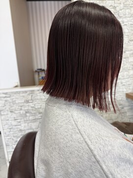 マアル(Maaru,) 切りっぱなしボブ