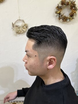 アミュー(amiu) メンズフェード