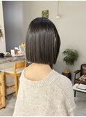 前下がりボブ