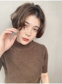 大人ショートボブ/前髪なしショート/透明感カラー
