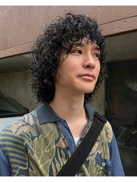 ナループロアオハナ(Nalu pu loa ohana) 海外風カーリーパーママッシュボブウルフパーマハードパーマ