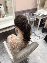 アリエス 渋谷駅西口店(Aries)&nbsp;ねじりポニーテール