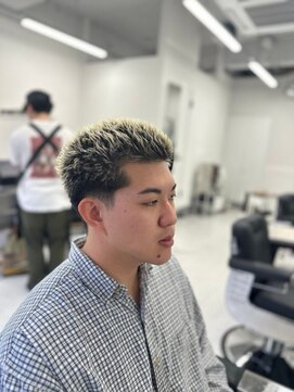 スパイキーショート【立川/理容室/床屋/顔剃り/シェービング】