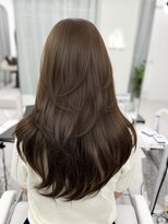 アマトウキョウスマートサロン(AMA TOKYO×Smart Salon) マロンベージュ ブリーチなし レイヤーカット 海外風