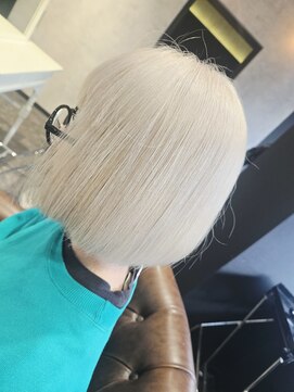 ナイン(N INE.) ホワイト系