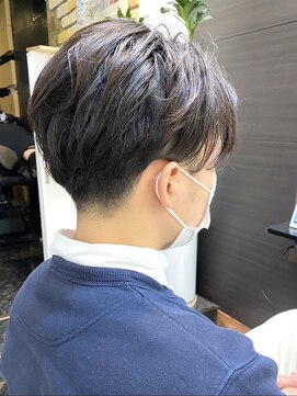 アルファ(alpha) サーフカール/フェザーパーマ/ブルーブラック/刈り上げセンター