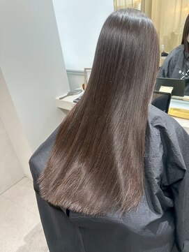 スラッシュアイボリー 姫路駅西店(SLASHivory) 髪質改善／オーガニックカラー／艶髪