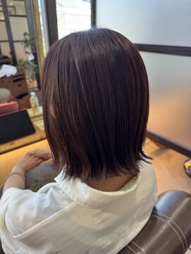 ラウレア(Laule’a) 切りっぱなしボブ