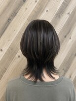 メルサ(Merusa)&nbsp;ウルフカット、地毛ハイライト