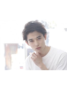 驚異のメンズリピート率を誇るStylist集結!【韓国発】特殊なパーマ技術で前髪を立ち上げて美シルエットに♪