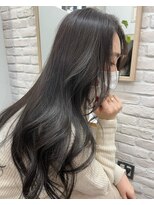 アリュウル 表参道 青山(Allure)&nbsp;オリーブグレージュ大人色っぽい韓国女優レイヤーカット【千葉】