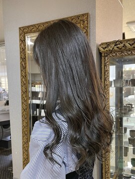 シャンプーボーイ 宮崎駅前店(SHAMPOO BOY) オリーブグレージュ(^^)