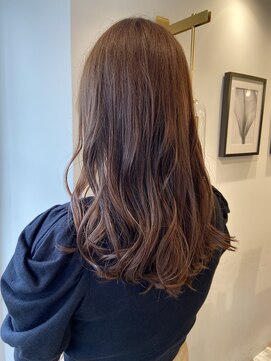 ムーン ティコブラーエ(moon tico brae) 7月【シルキーベージュ/グレージュカラー/斜めバング】