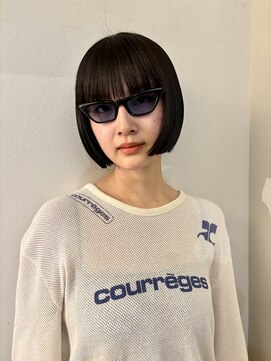 カシ 中目黒(CASI) 艶艶コンパクトボブ