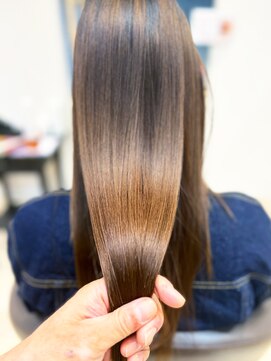 ヴィヴァーチェイルソーレ(VIVACE ilsole) 20代30代40代髪質改善カラーハイライトブラウンベージュ透明感