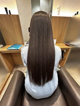 ウイバイファースト(u'i by first) 美髪/縮毛矯正/艶髪/ストレート/ドライのみ