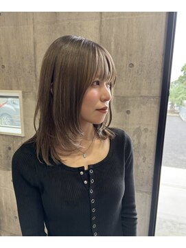 ハク(haku) ハイトーン/こなれミディ/イメチェン/レイヤーカット/宇都宮ボブ