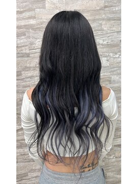 ヘアーララプラス(HAIR lala+) 【HAIR lala+】#インナーカラー #シルバー #ブルーブラック