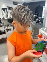 キング 枚方店(K!ng)&nbsp;縮毛矯正髪質改善ハイライトレイヤーカット枚方美容室エクステ