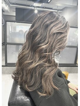 ウェイビー 桜木町店(WAVY) 【WAVY】柔らかカラーのハイライト