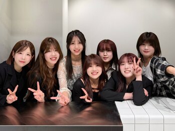 ジュイル ハラジュク(JEWIL HARAJUKU)の写真/【原宿】SNSでも人気のフレンドリーなスタイリストが集結！通い続けたくなるアットホームな落ち着く空間◎