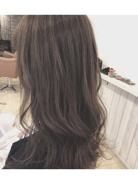 クティエ(Cuthie) ゆるふわレイヤー/小牧/髪質改善/トリートメント