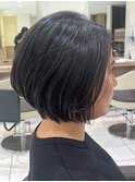 ショートボブ