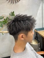 エルマノ 仙川(L mano)&nbsp;〈k16〉メンズパーマブリーチフェードツーブロックスパイラル