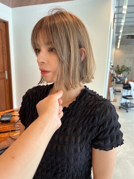 アンバー(AMBER) ロブ