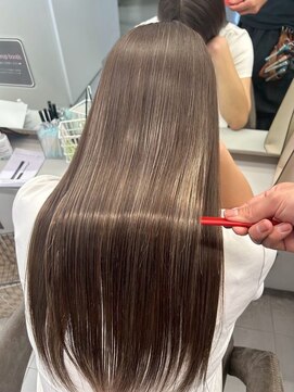 キング 心斎橋店(K!ng) 縮毛矯正髪質改善レイヤーカットトリートメント心斎橋美容室