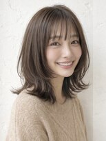 ノア 三宮店(NOA)&nbsp;【NOA】小顔レイヤーミディ韓国風くびれヘア透明感ベージュ