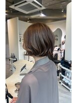 ロエ(loe)&nbsp;大人のシアーグレージュなボブ　　　３０代４０代５０代
