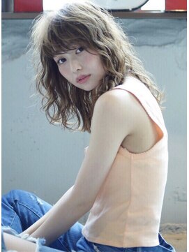 ラべリー 池袋(LOVELEY) ロブノーブルクラシカルバイヤージュパーマミディ