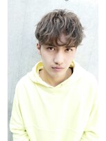 フィフス(fifth) メンズマッシュツイストスパイラルパーマブリーチカラー