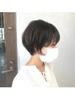 ステイシー(STACY)&nbsp;STACY 前下がりショート (那覇 小禄 奥武山公園)