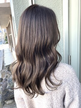 ニコア 千葉(nicoa) アッシュベージュ/大人かわいい/大人巻き[千葉/千葉駅]