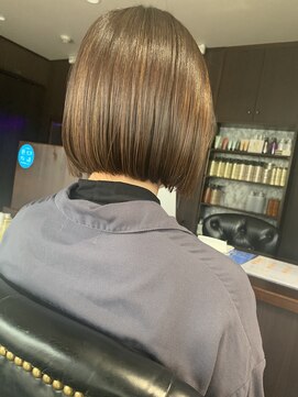 髪の美院 シャルマン ビューティー クリニック(Charmant Beauty Clinic) ぱつんとボブ