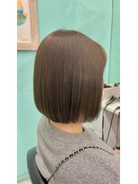 ナチュラ(natura) 切りっぱなしボブ