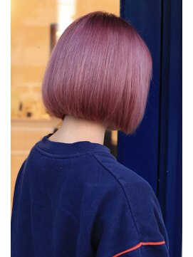 ヘアーサロン ビー(hair salon b.) ボブ/ミニボブ/ピンク/ダブルカラー/ブリーチオンカラー