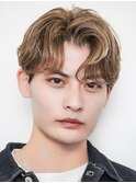 ハイライトミルクティーベージュツーブロックメンズマッシュ