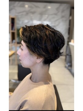 キャリ(CALI) ハムサムパーマ田町・三田・美容室・平林