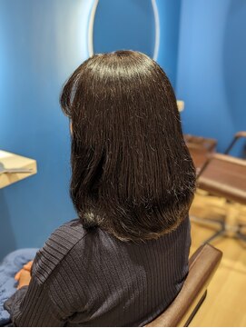 風の中の髪 オーガニック天然100%ヘナ