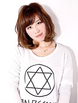 アドナインス(Add9) 。。ふんわり艶めく大人ミディ。。。