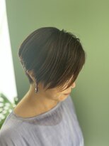 アスタバ(Asutaba) ショートカット　前髪長め