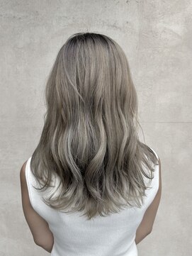 インフィニティー infinity HAIR SPACE BLOOM シャドールーツ・ホワイトグレージュ