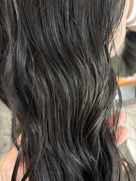 ローレン(Loren) グレーアッシュ