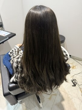 イルミ(iLUMi) iLUMi　×　アッシュカラー