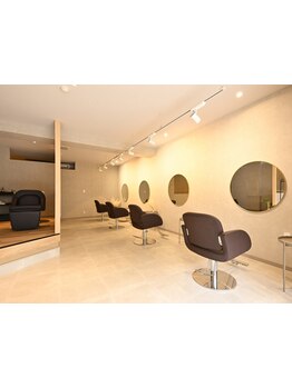 まとまりのある再現性の高いカットが得意です◎ANTWERPで、新たな自分を見つけてみませんか？